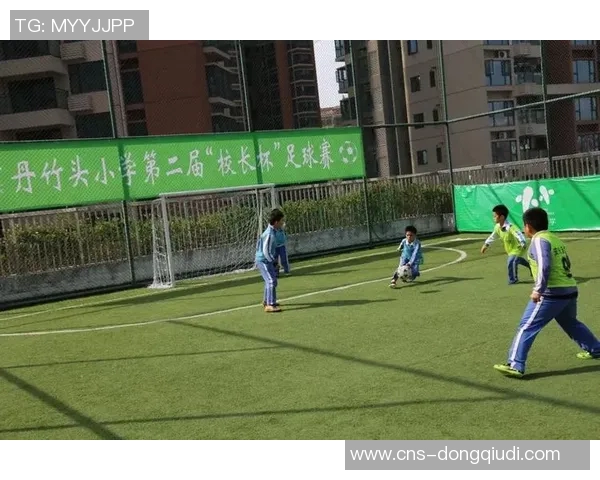 如何撰写精彩的足球征文让你的观点与热情在文字中闪耀 如何撰写精彩的足球征文让你的观点与热情在文字中闪耀